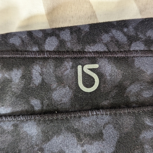 Gap Fit Leggings - Picture 3 of 4